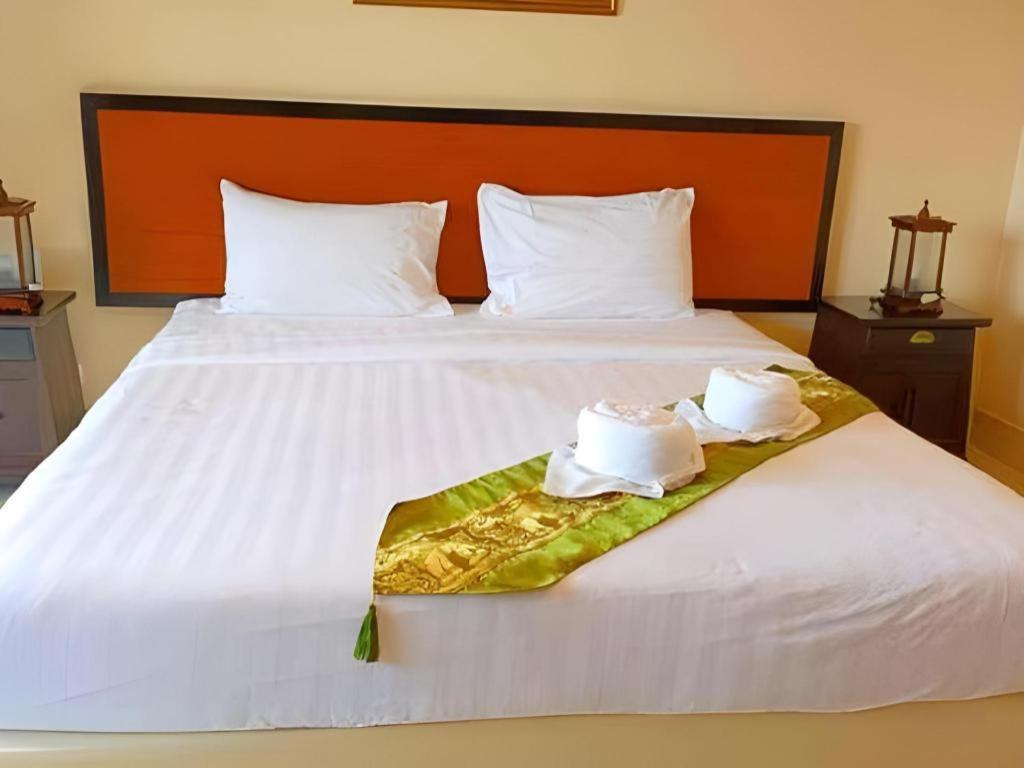 Rayong Lanna Hotel Eksteriør bilde