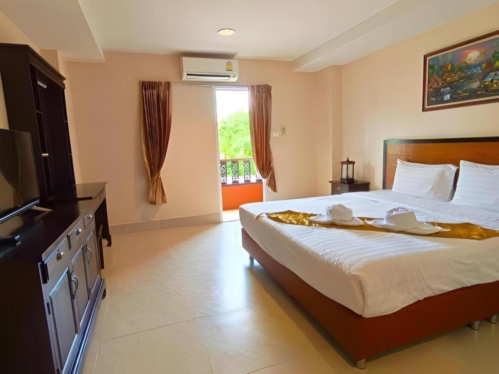 Rayong Lanna Hotel Eksteriør bilde